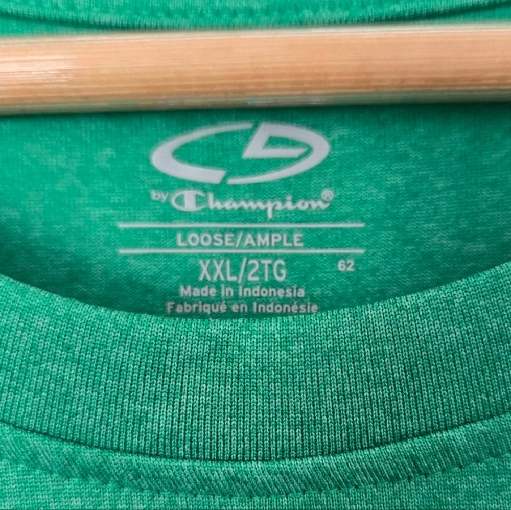 Champion Active Mens Top Size XXL - Picture 3 of 3